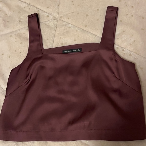 Abercrombie Plum Matching Set (top and bottom) in XS - Picture 1 of 9